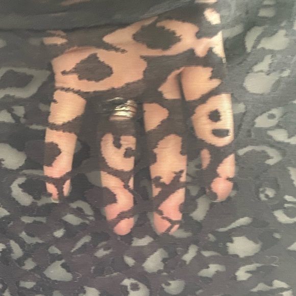 Leopard Print Sheer Mock Neck Bodysuit - Picture 5 of 7